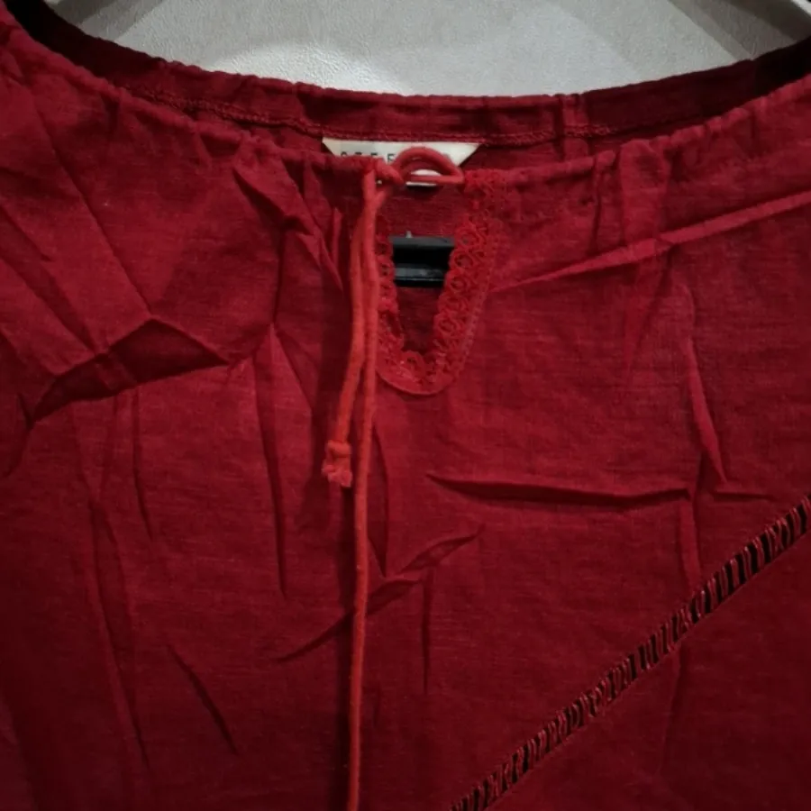 شومیز قرمز آستین کوتاه