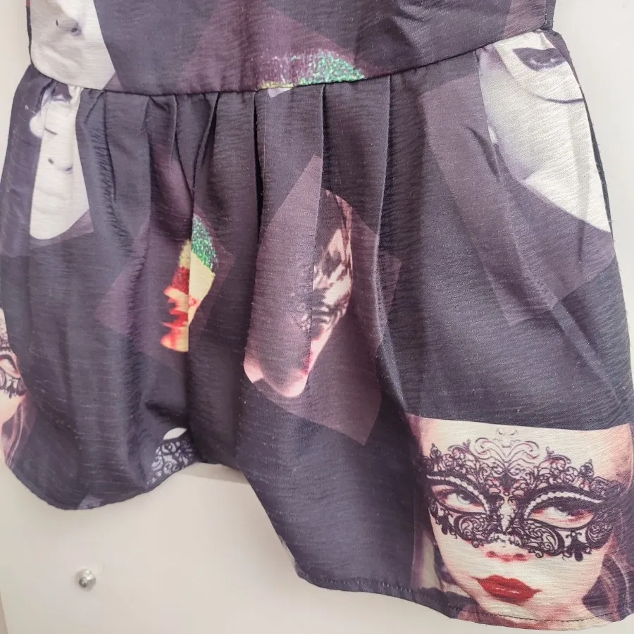 پیراهن دخترانه