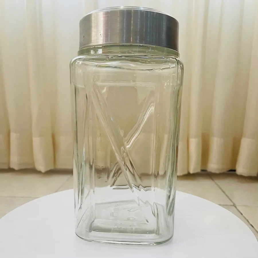 شیشه حبوبات