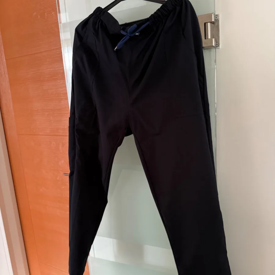 کراپ شلوار پزشکی