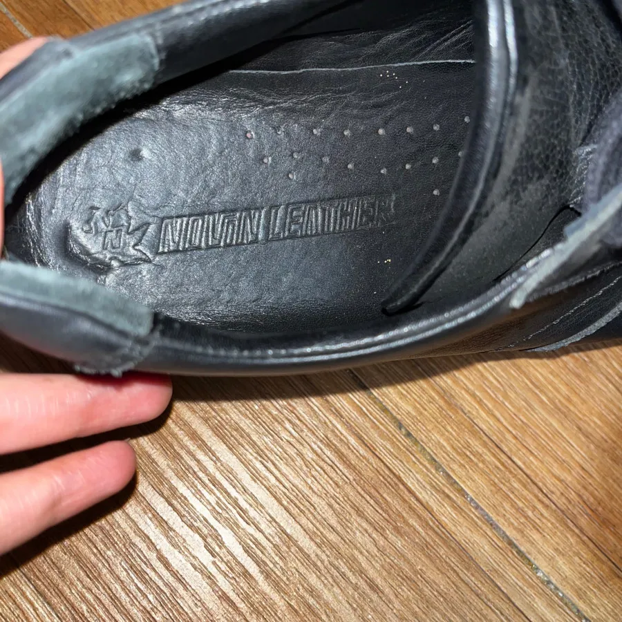 کفش چرم مردانه