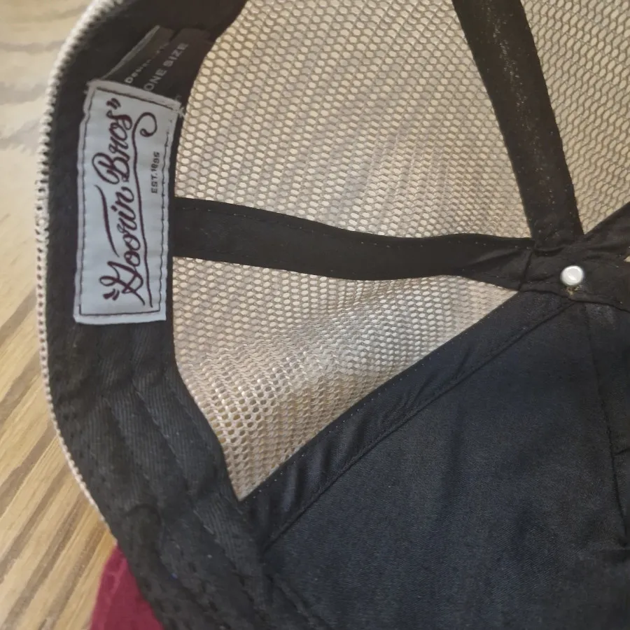 کلاه لبه دار