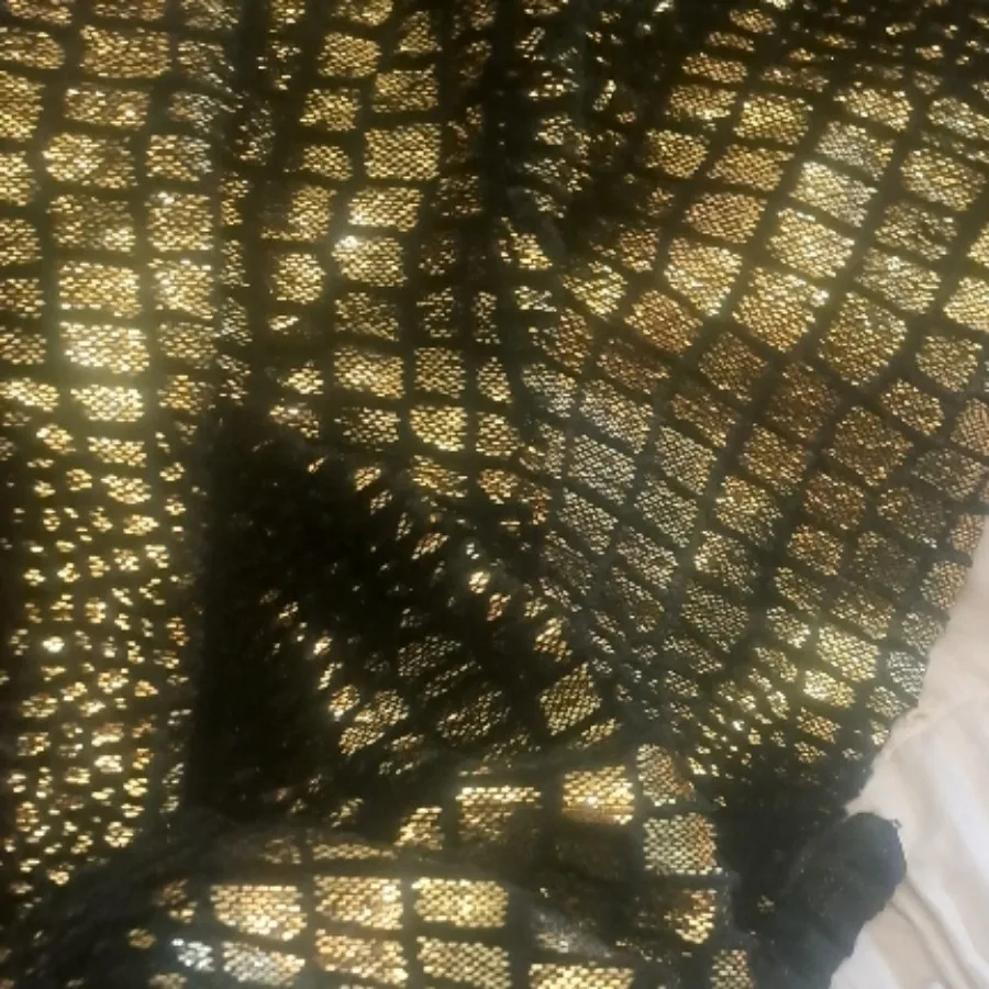 پارچه مخمل طلاکوب