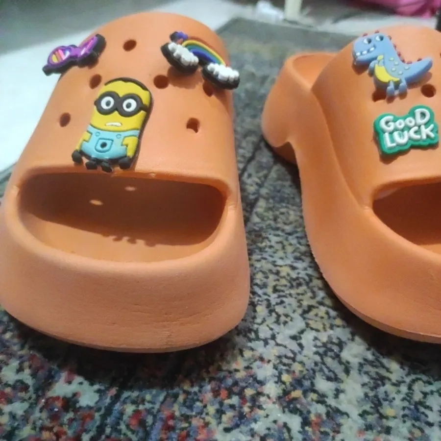 صندل مدل کراکس