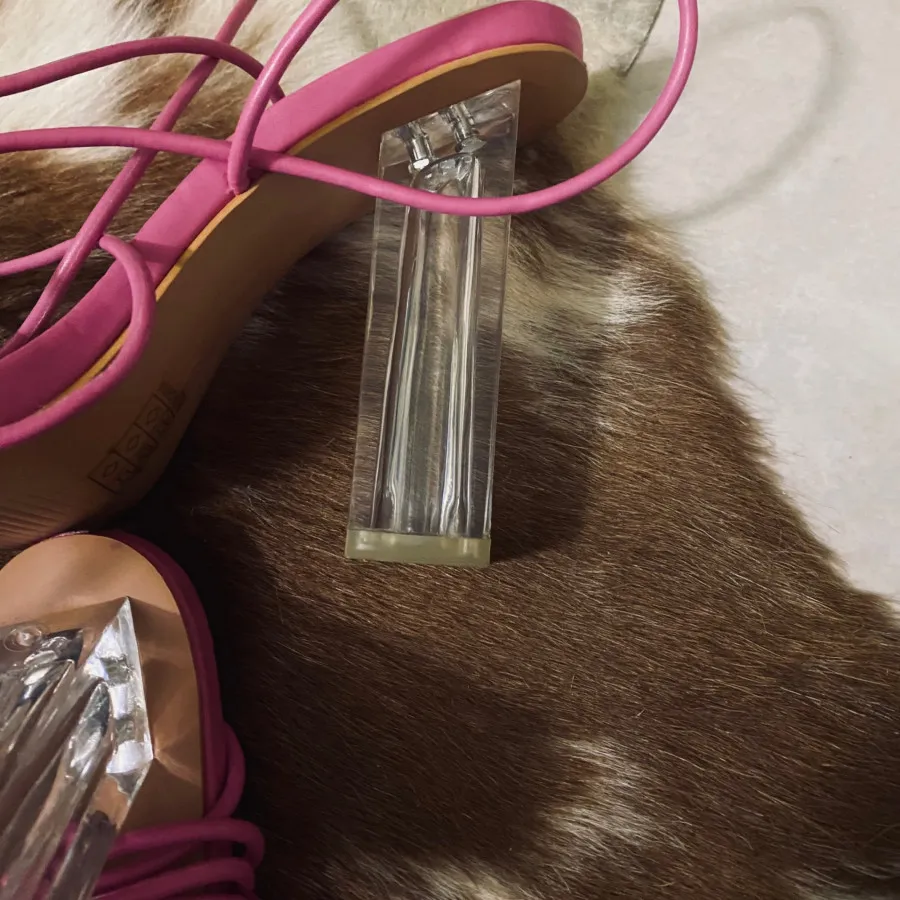 کفش پاشنه برند pretty lit