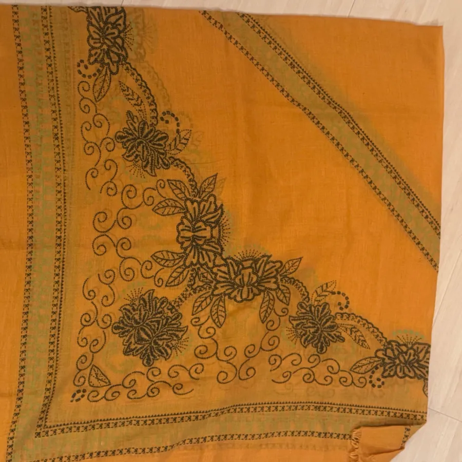 شال طرح دار