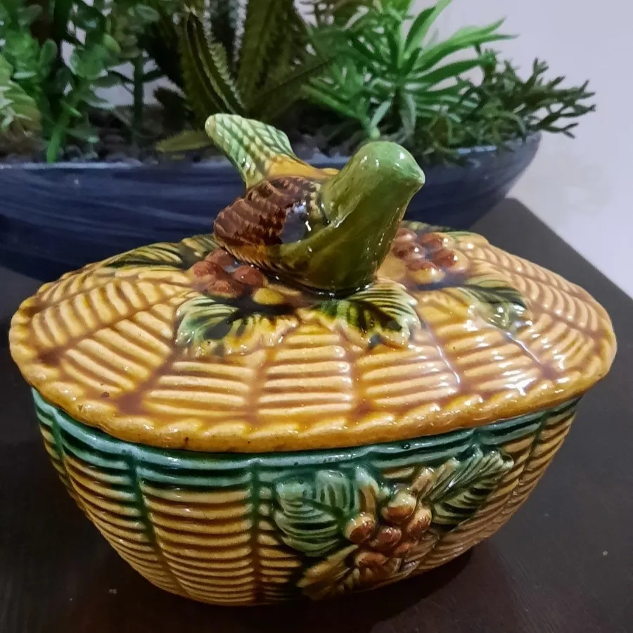 شکلات خوری قدیمی