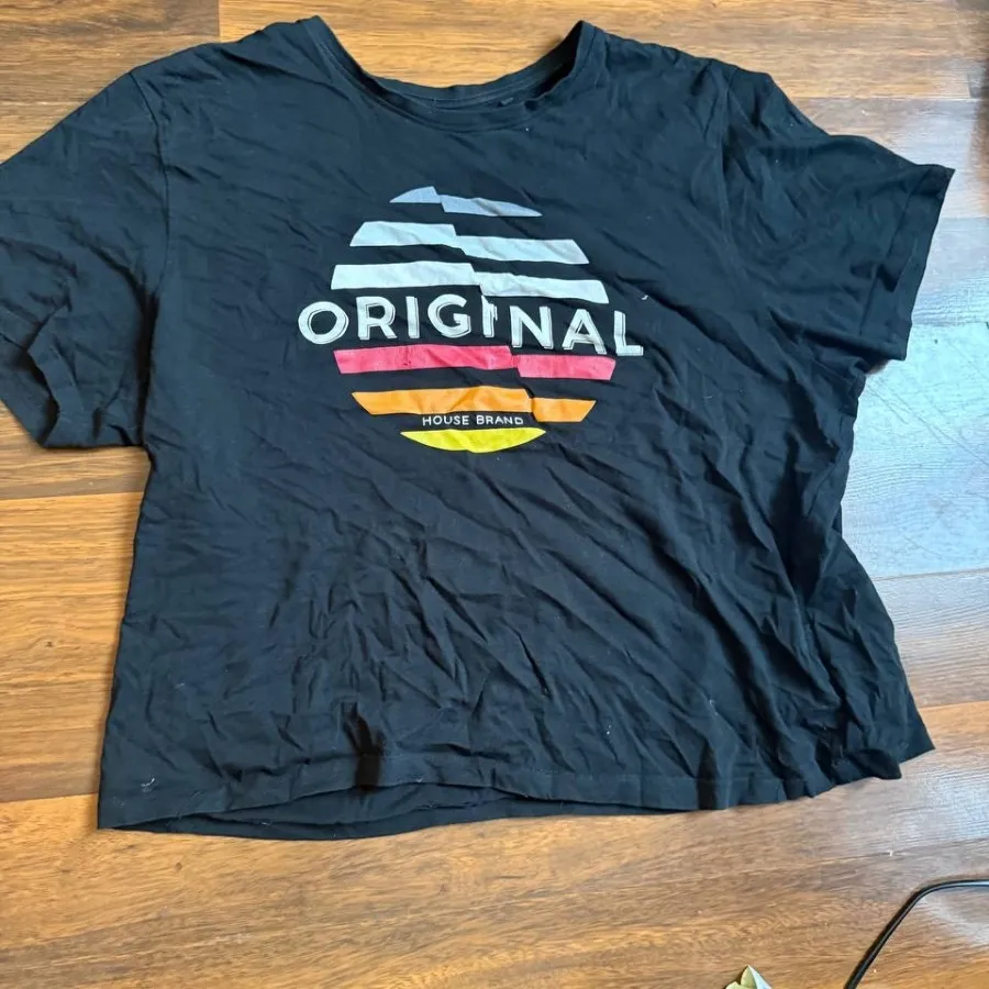 تیشرت  زنانه