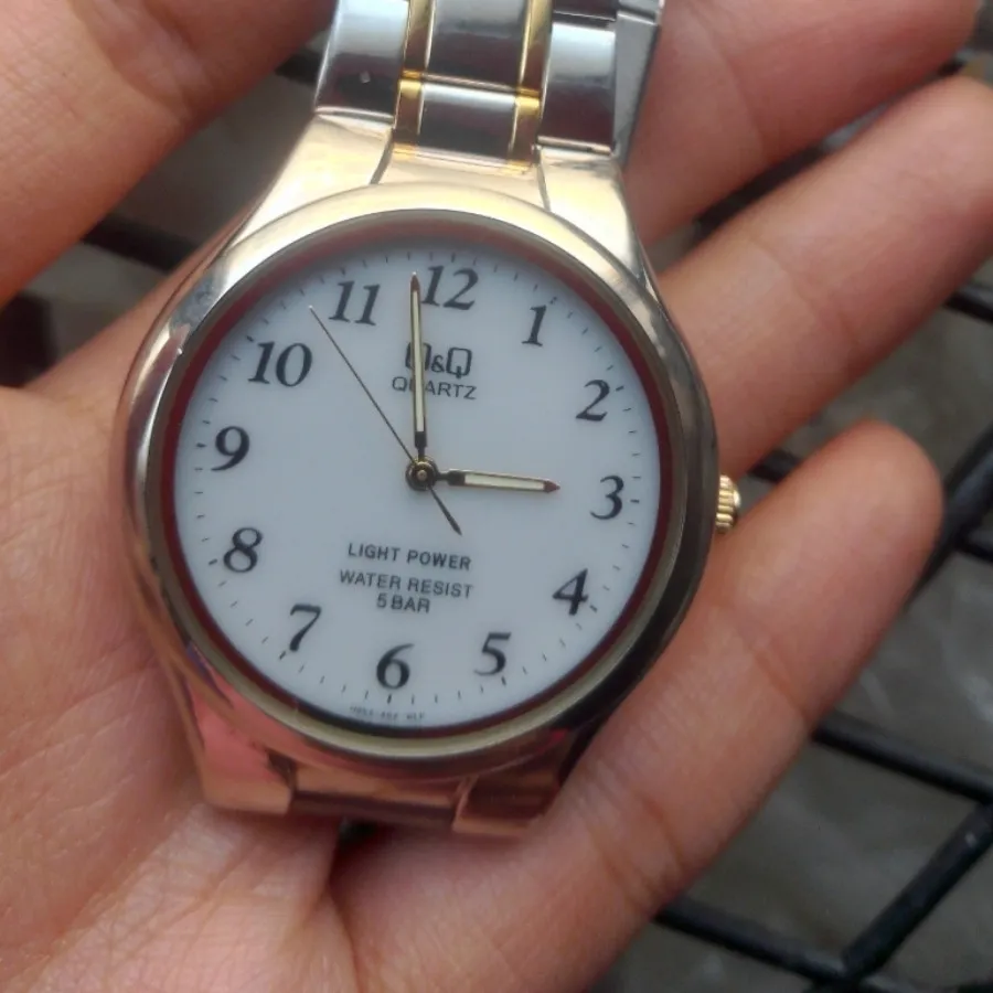 ساعت مچی زنانه و مردانه