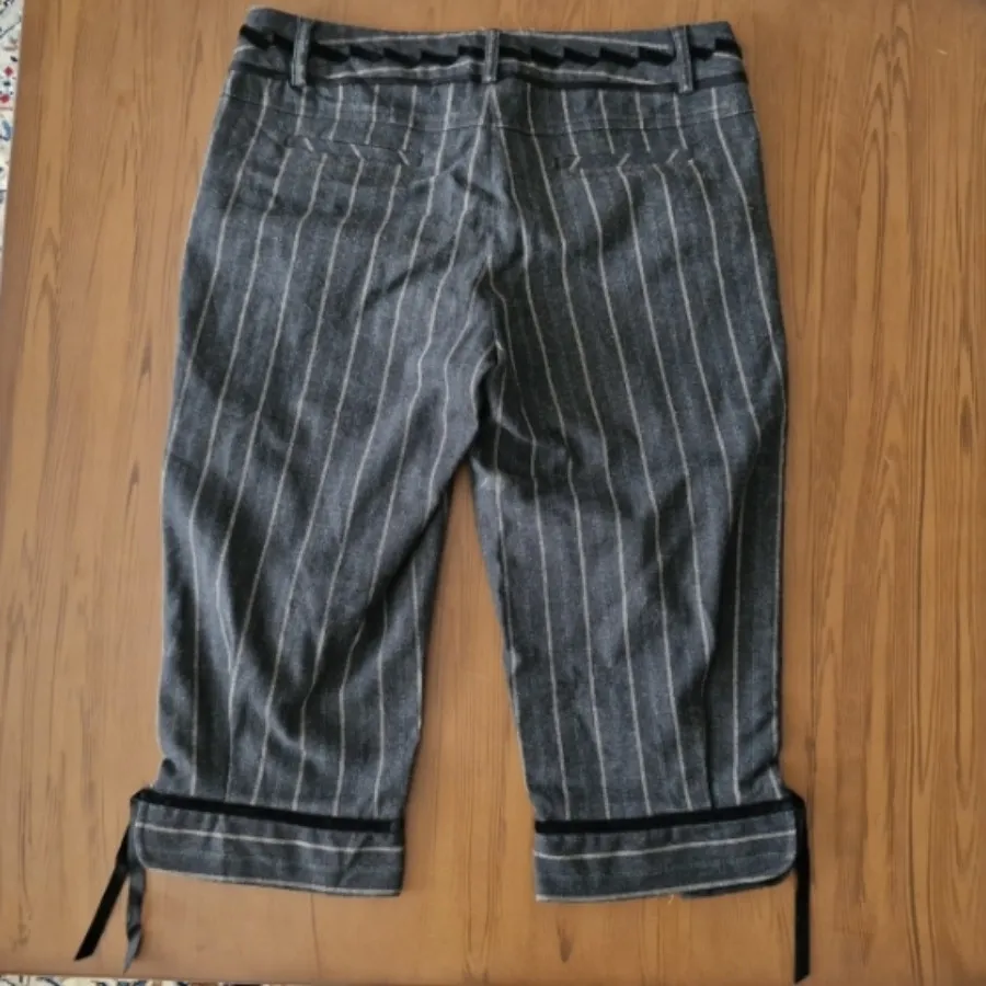 شلوارک زنانه