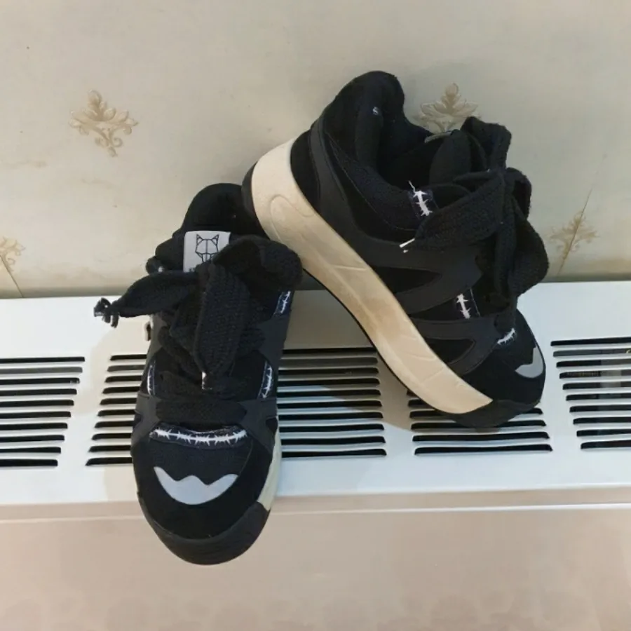 کتونی ست Naked wold