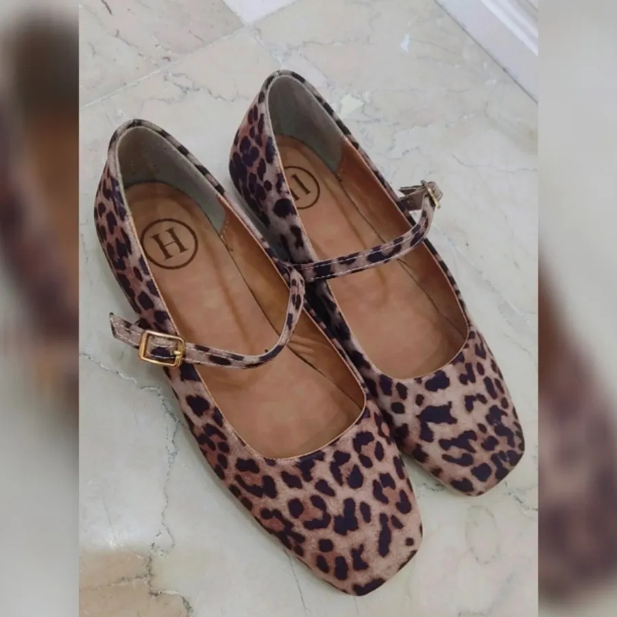 کفش بالرین، طرح پلنگی