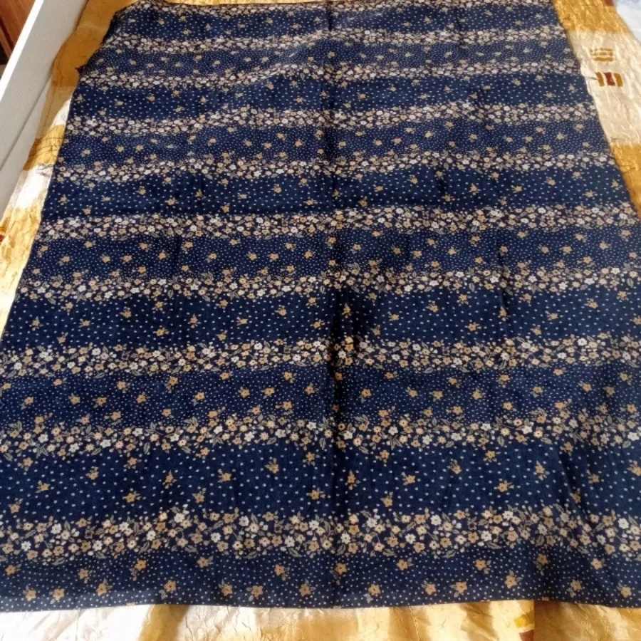 مخمل قدیمی بلژیکی