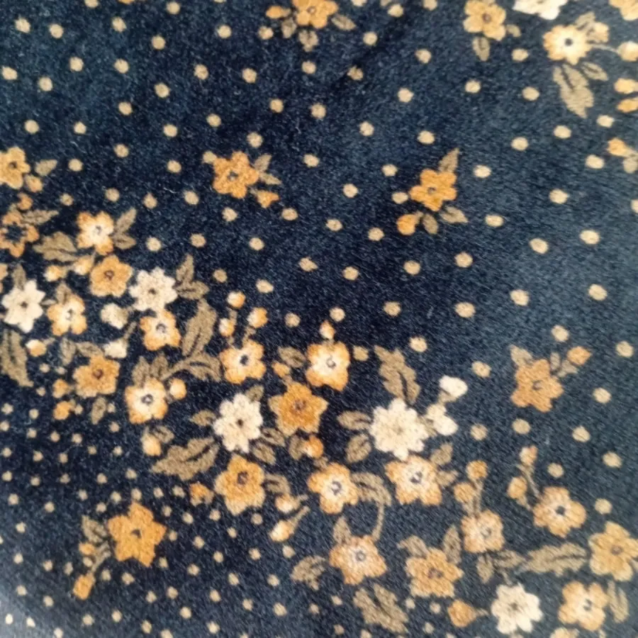 مخمل قدیمی بلژیکی