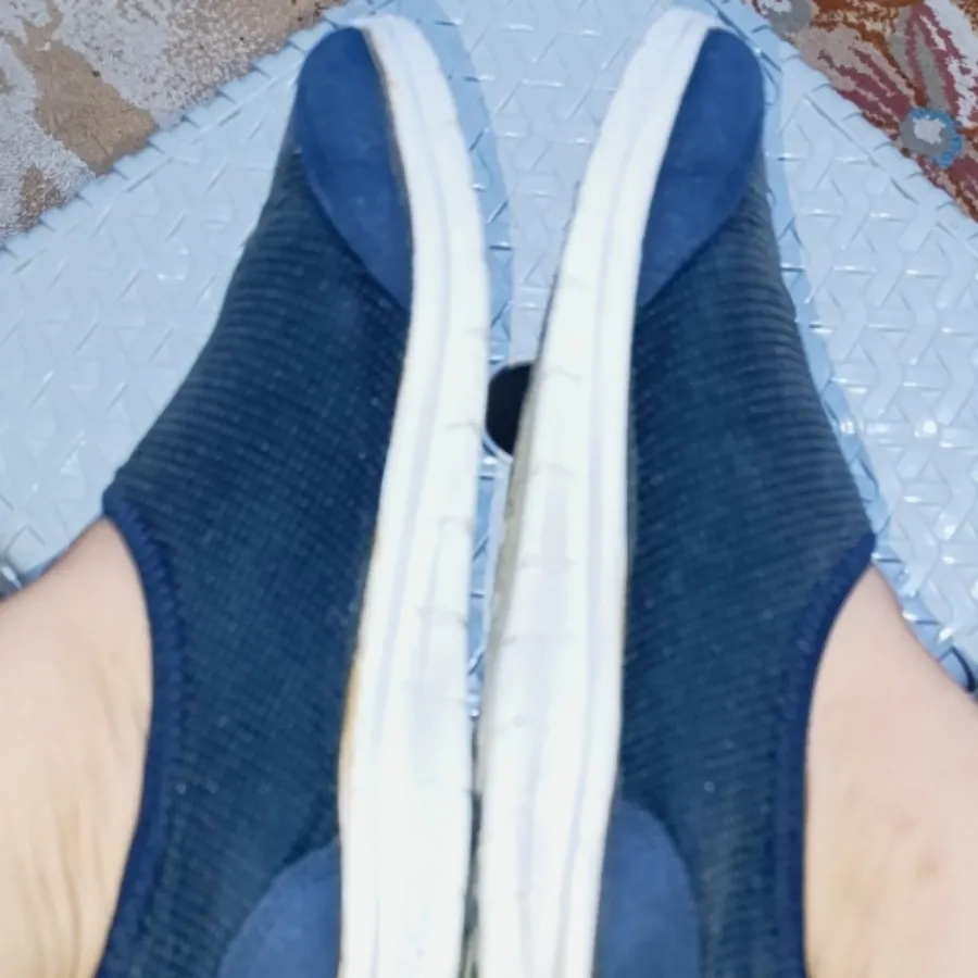 کفش راحتی  پیاده روی