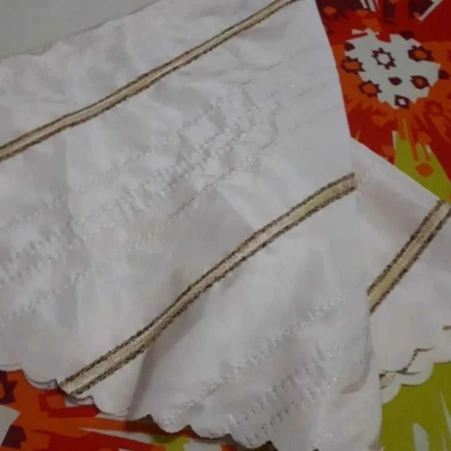 رومیزی گرد ترک