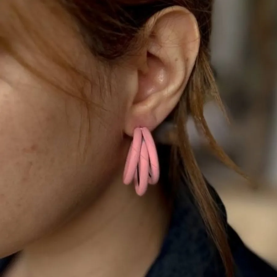 گوشواره فومی سبک میخ نقره