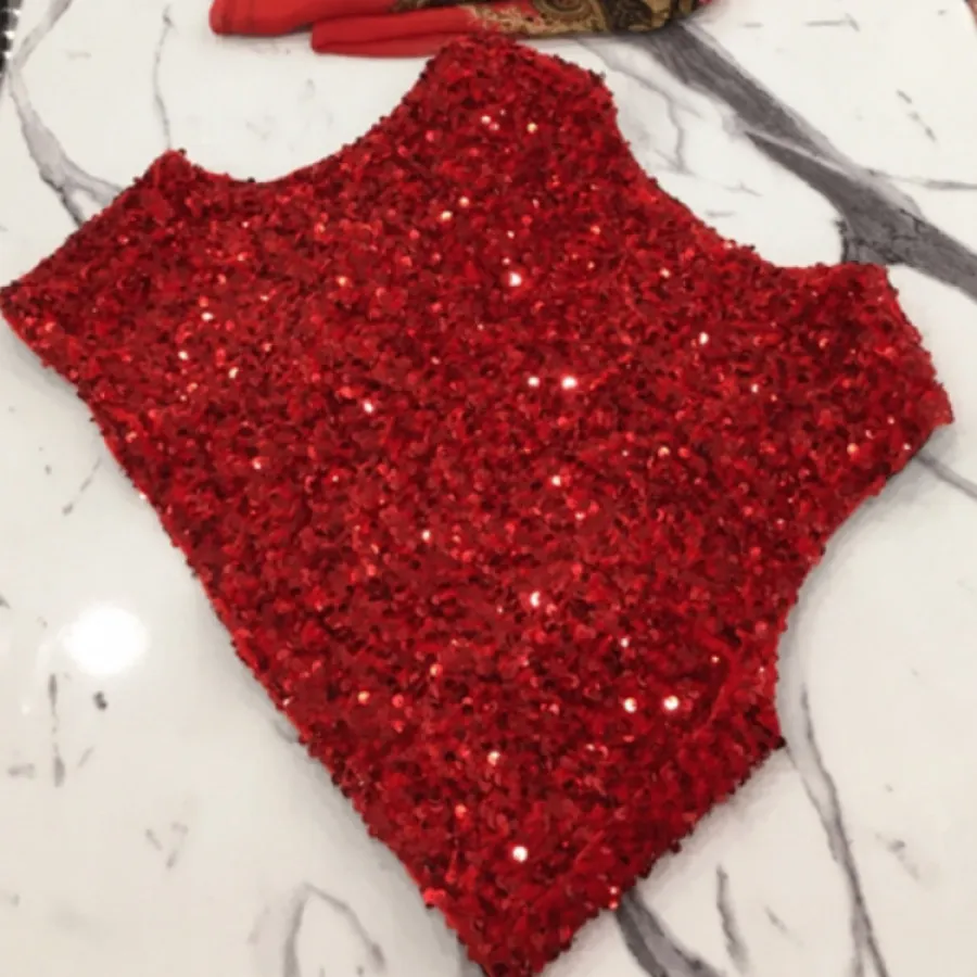 جلیقه قرمز سنتی