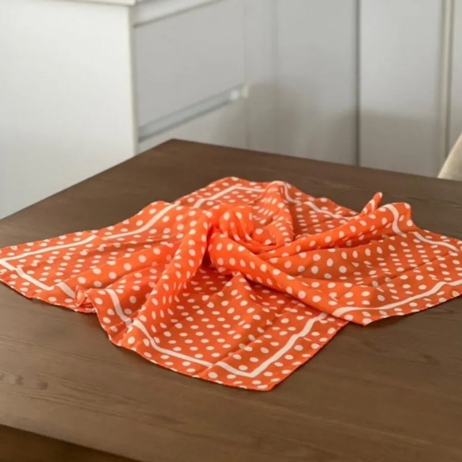 مینی اسکارف