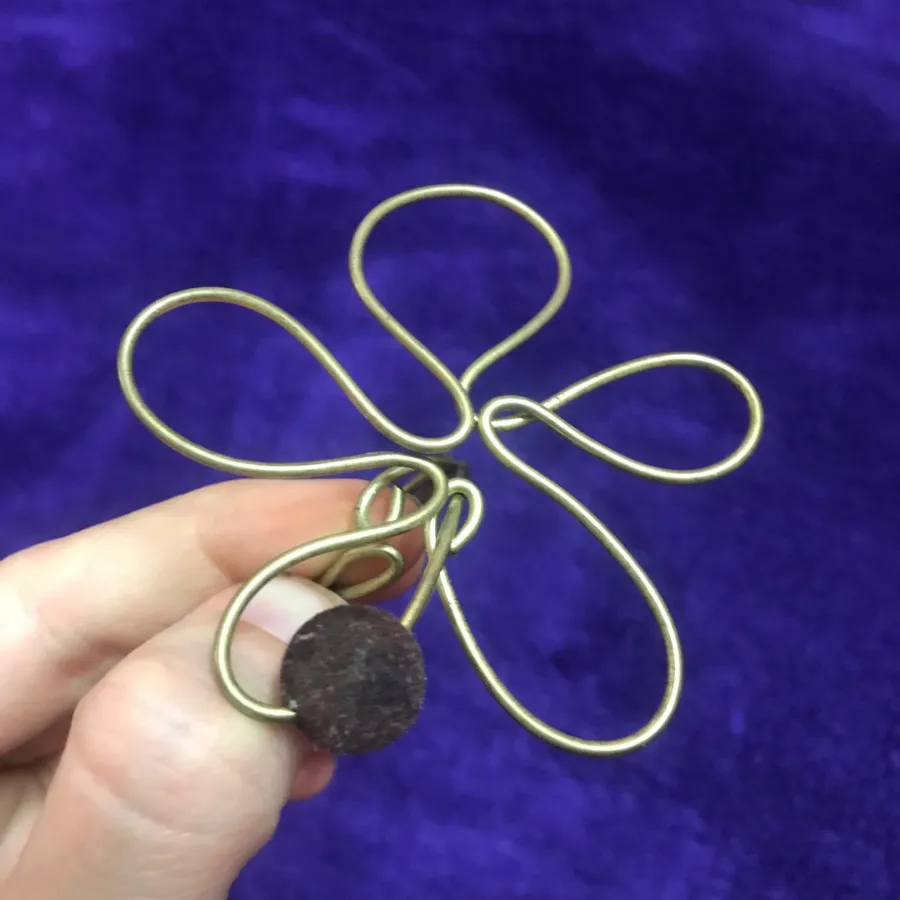 گوشواره و انگشتر