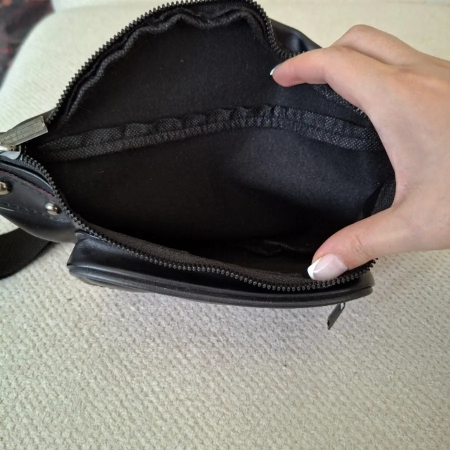 کیف کمری مشکی چرم مصنوعی