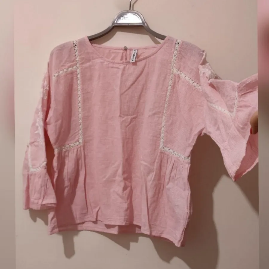 شومیز صورتی راه راه