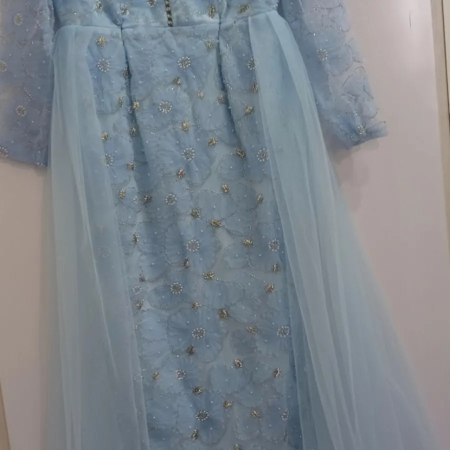 لباس مجلسی آبی