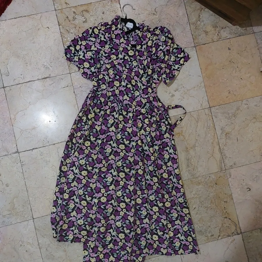 پیراهن ساحلی گل گلی