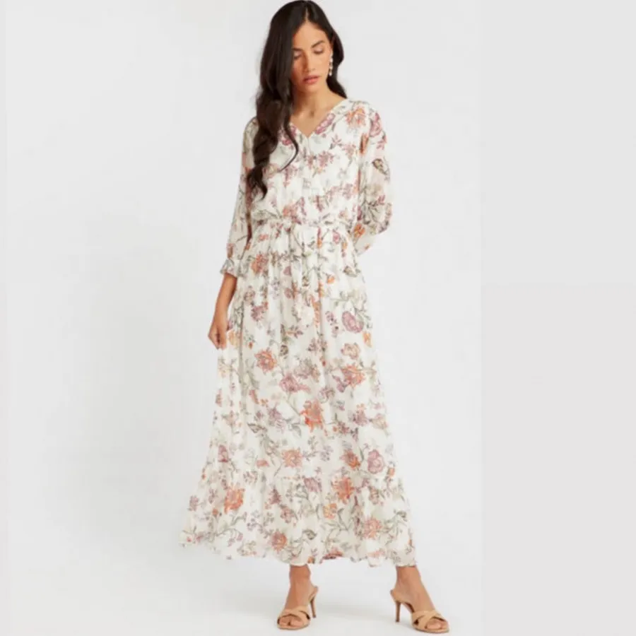 پیراهن بلند