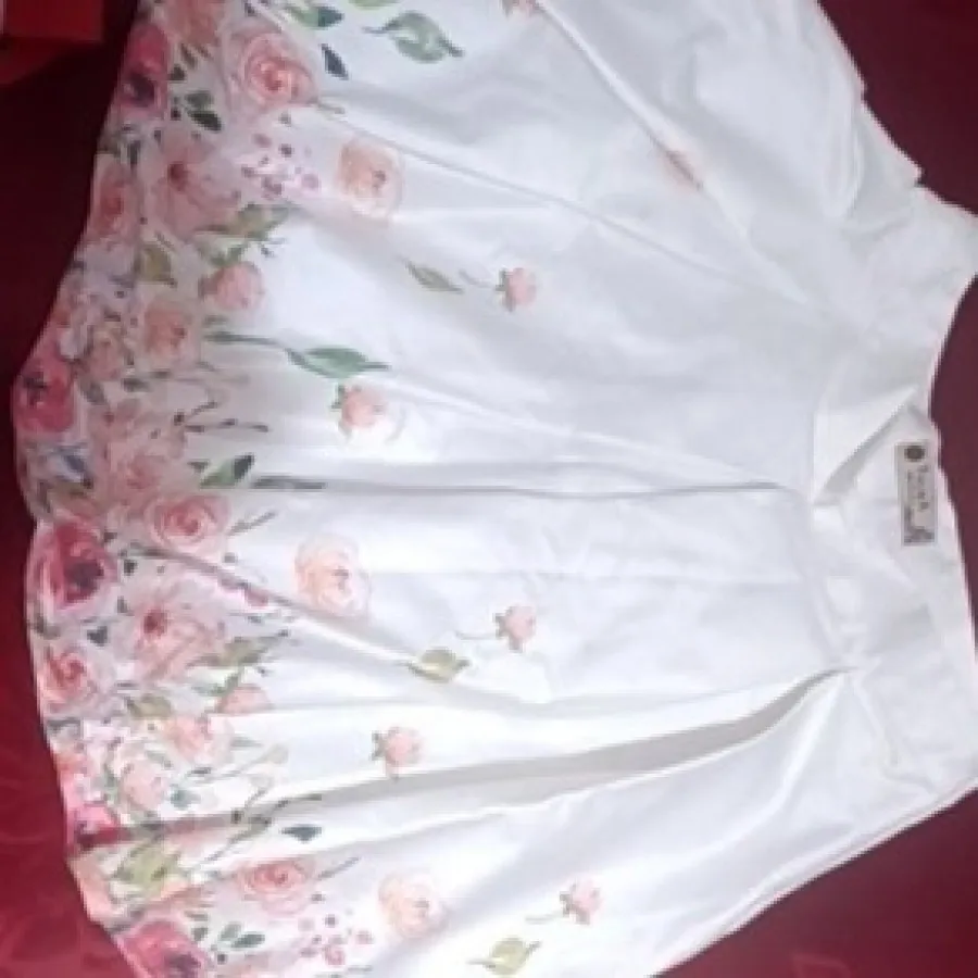 لباس  و دامن دخترانه