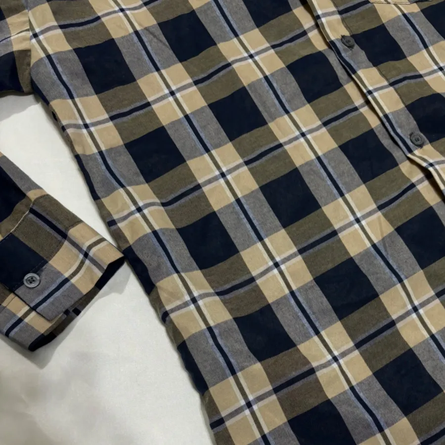 پیراهن مردانه