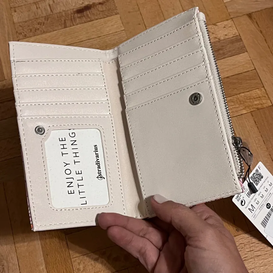 کیف پول زنانه Stradivario