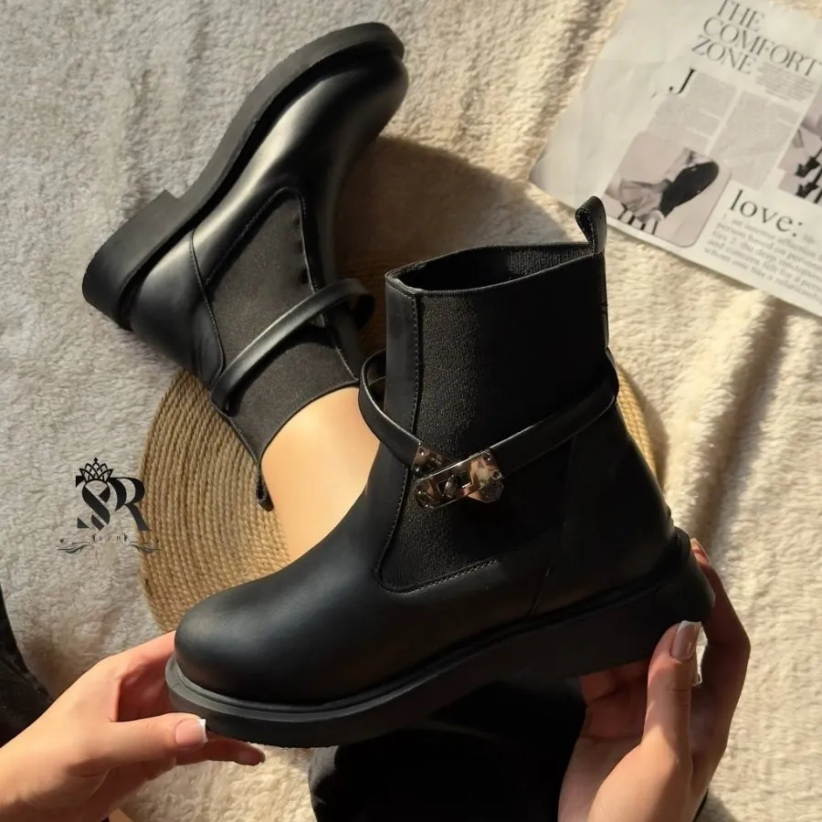 بوت دخترانه و زنانه