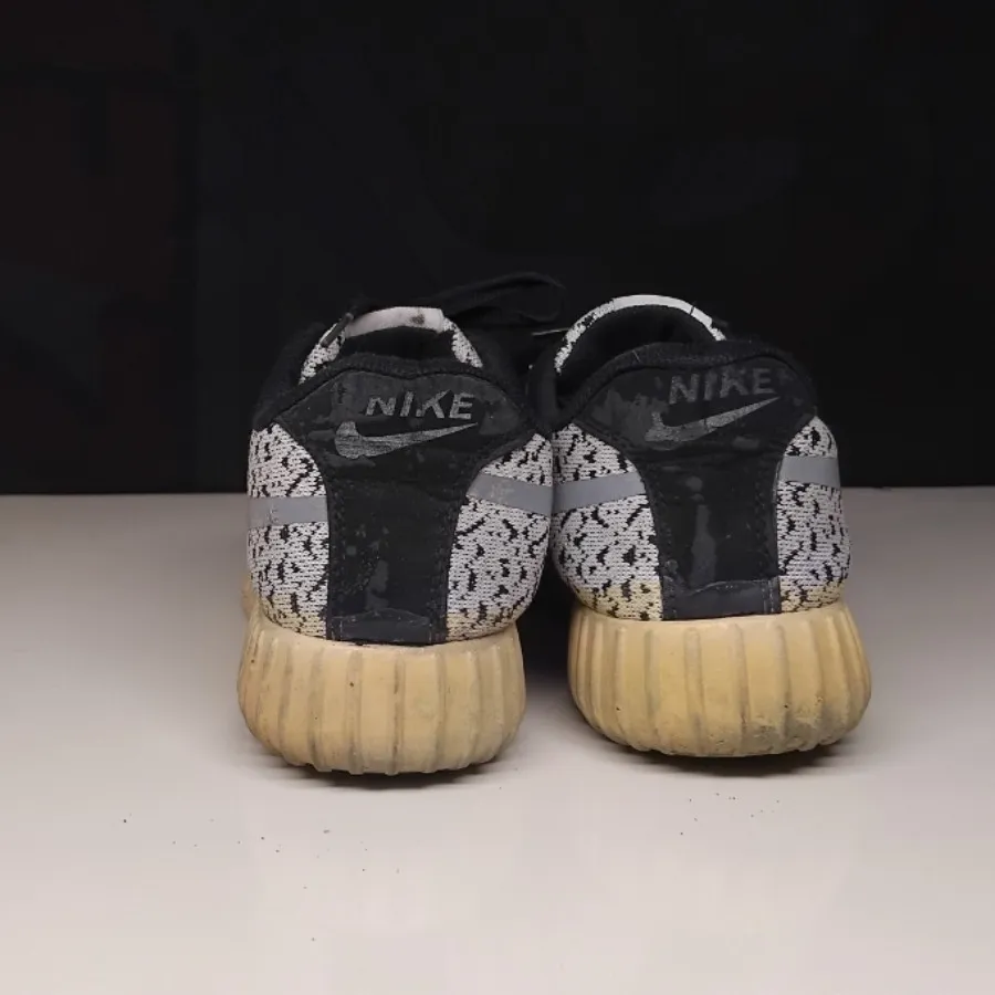 کفش کنونی ابروباد