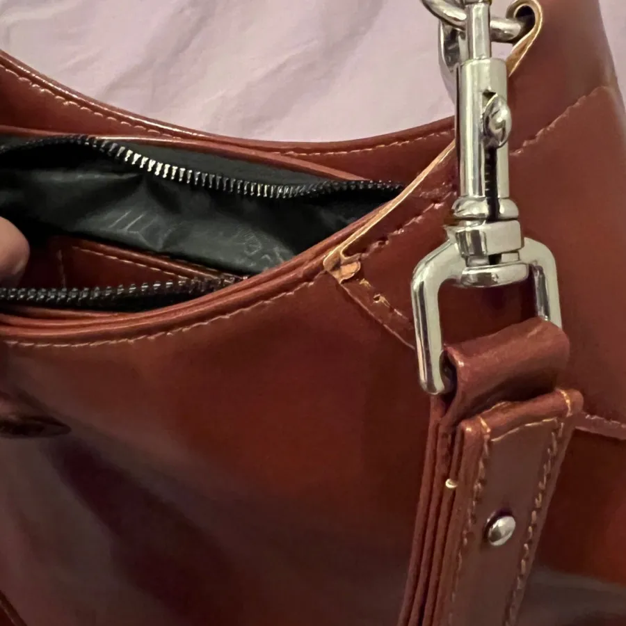 کیف قهوه ای جذاب?