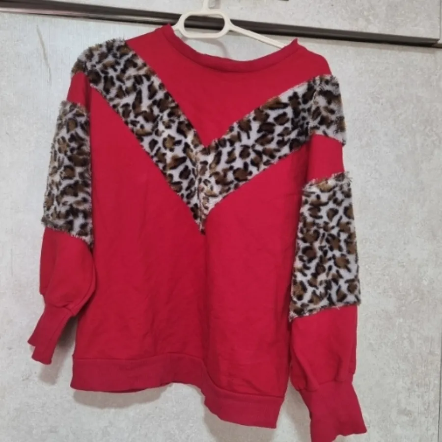 دوتا لباس بافت