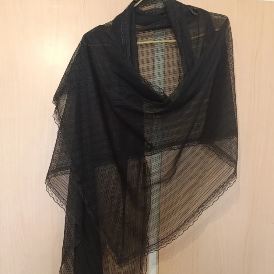 روسری دانتل