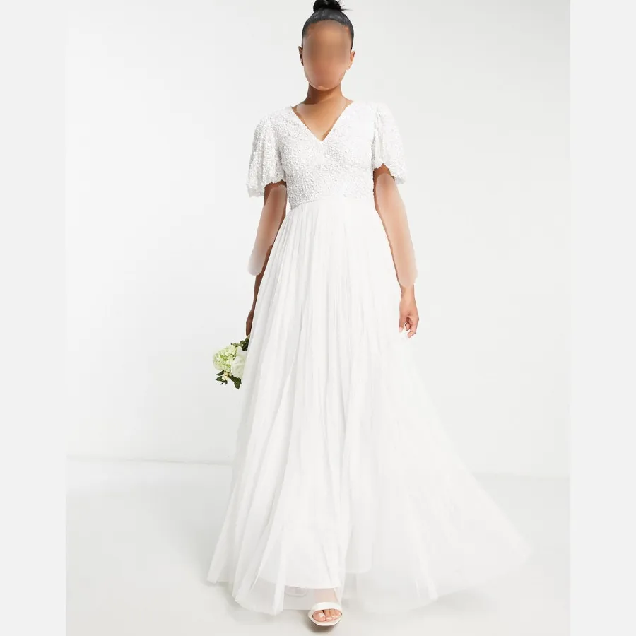 لباس عروس سفید توردار