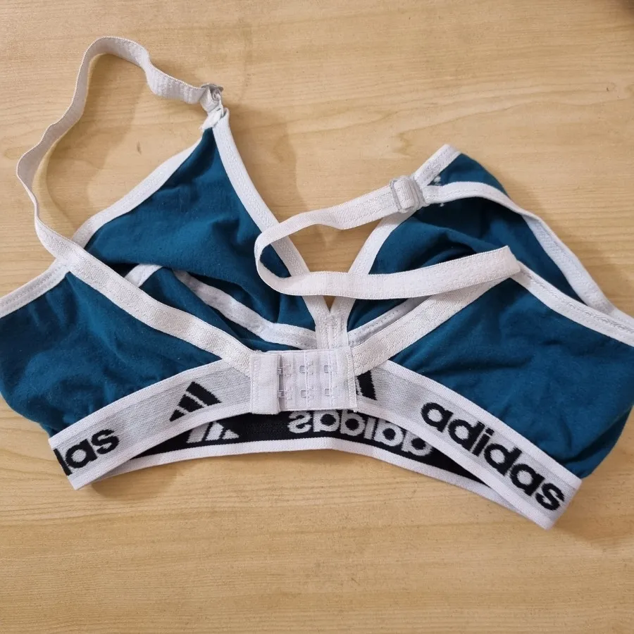 سوتین 100 تومنی نخ کتان