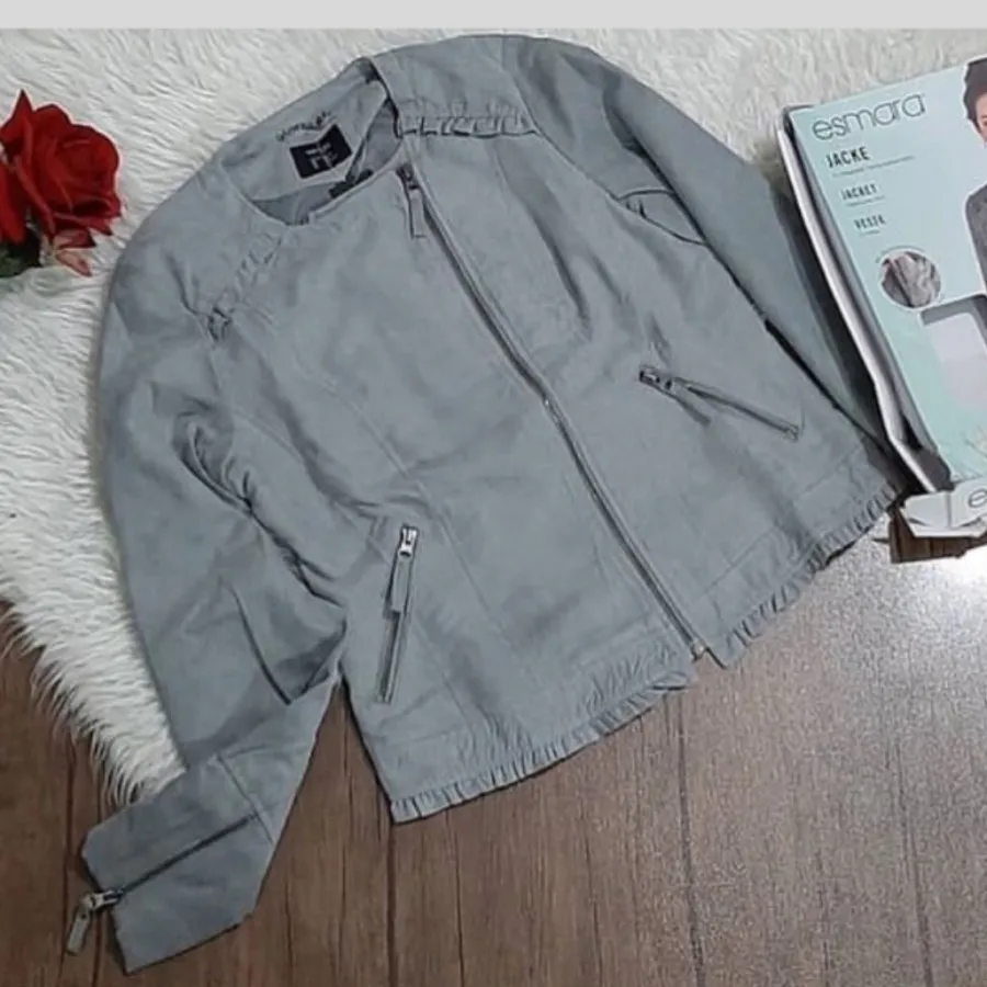 کت مارک esmara