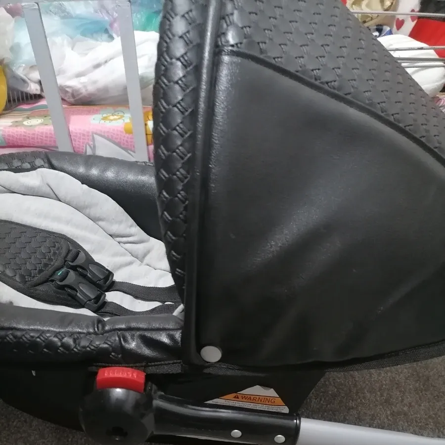 کریر چرم مشکی