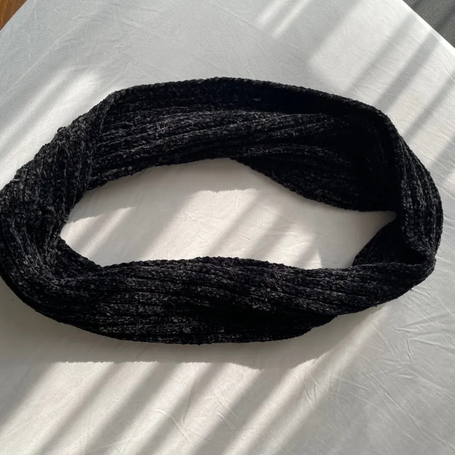 شال دور گردنی