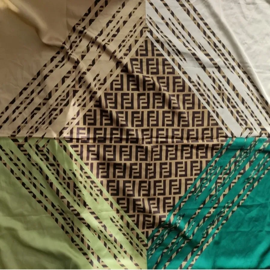 روسری برند ترک مدل Fendi