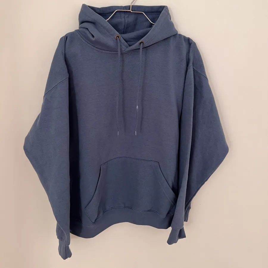 هودی آبی خارجی تو کرکی