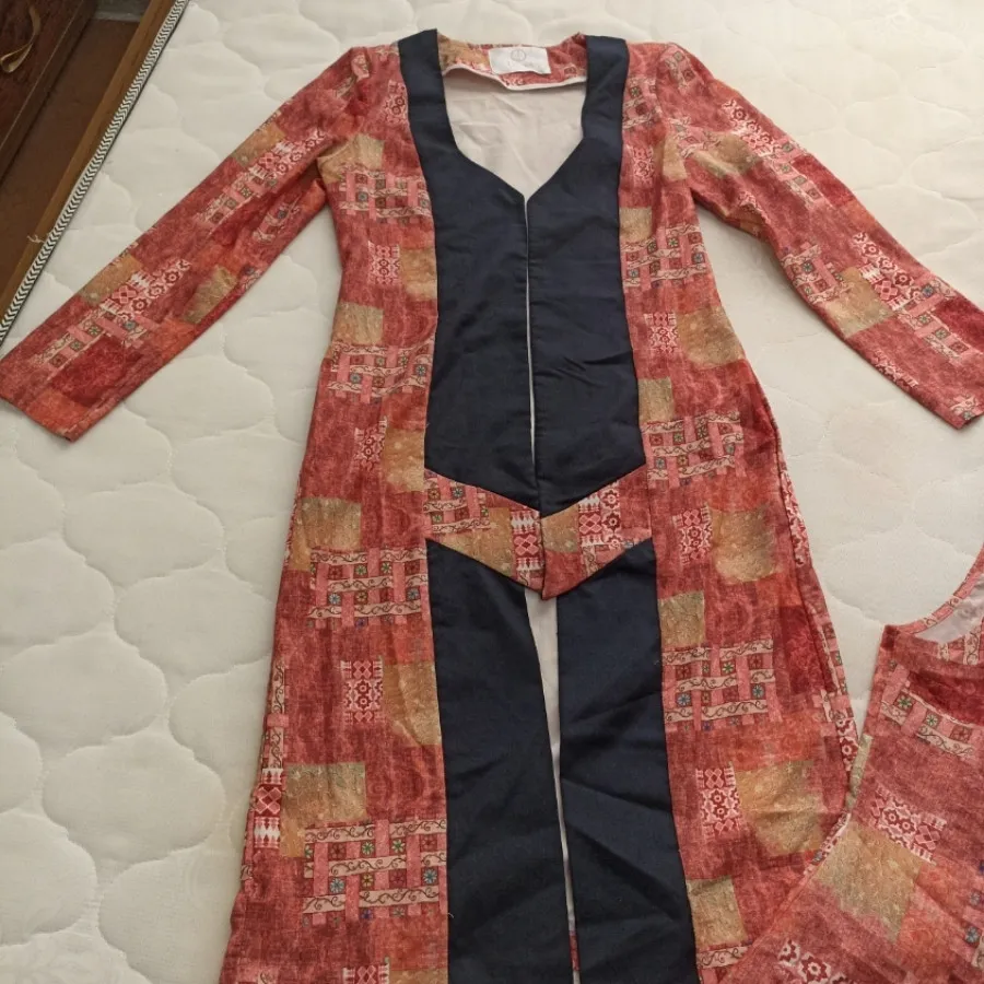 مانتووتاپ مجلسی