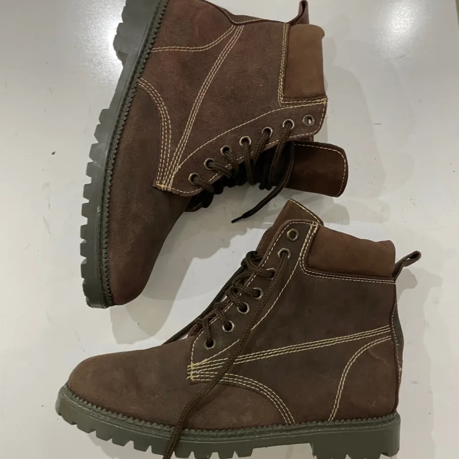 نیم بوت چرم قهوه ای خارجی