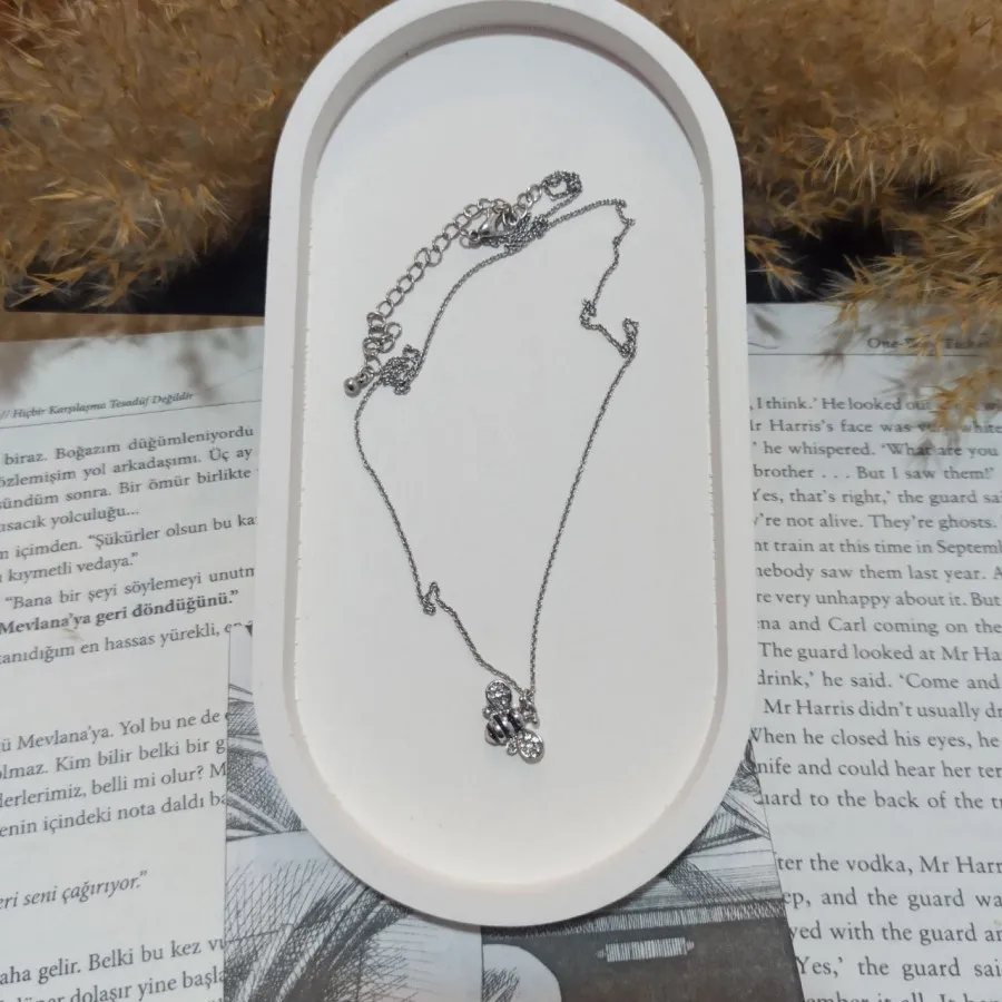 گردنبند زیبا و جذاب