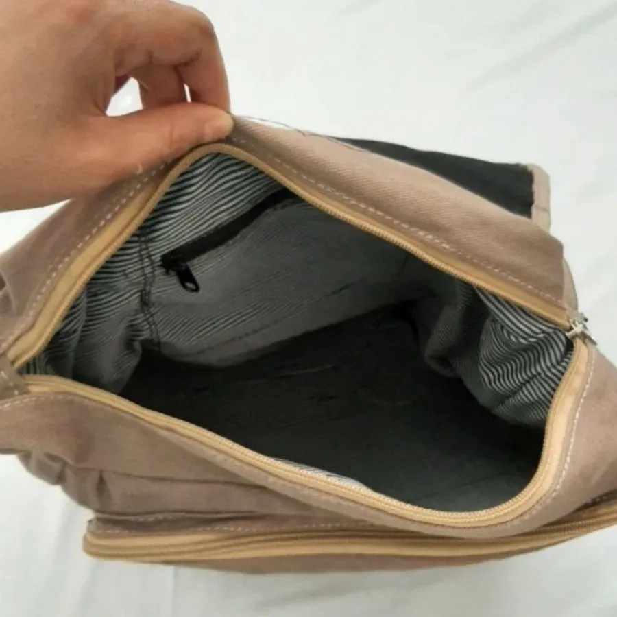 کیف کژوال در حد نو