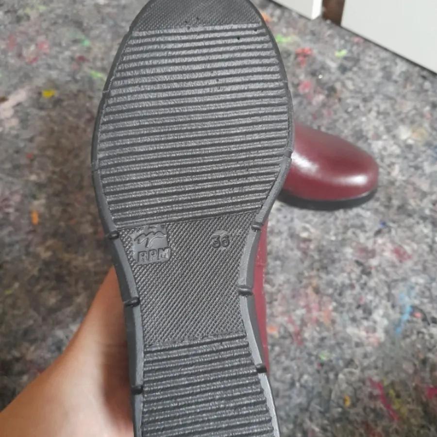 نیم بوت چرم زنانه