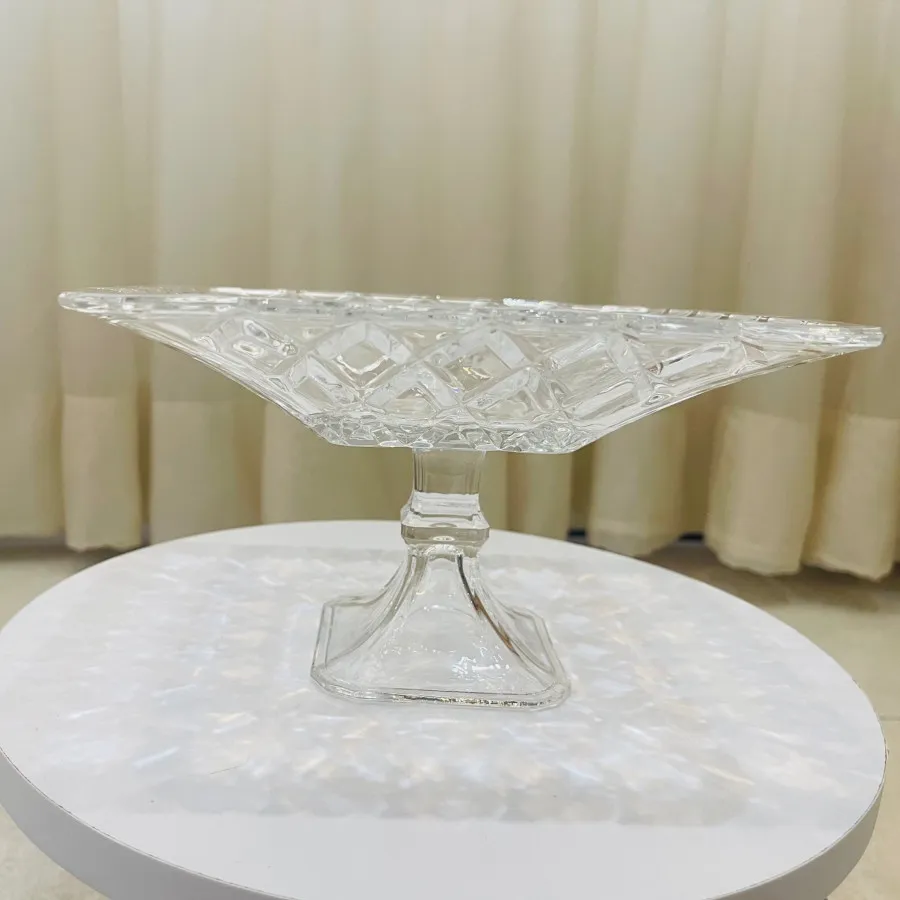 شیرینی خوری پایه دار